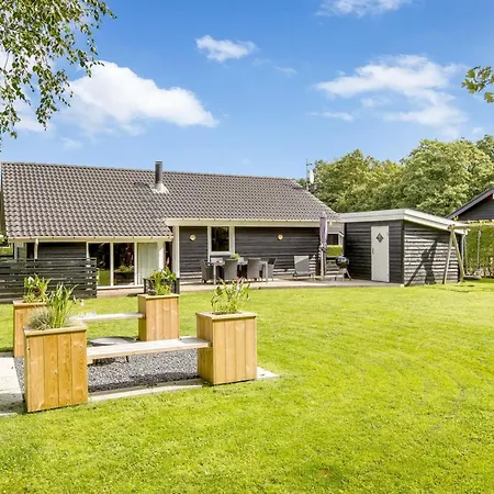בית נופש Gretje - 650m To The Inlet In Western Jutland By Interhome *